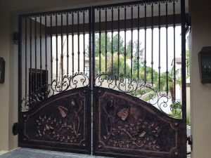Decorative Double Gate