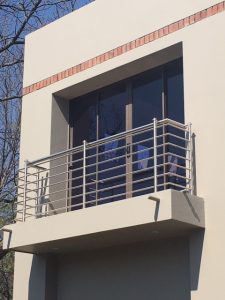 Stainless Steel Balustrade with Recessed handrail
